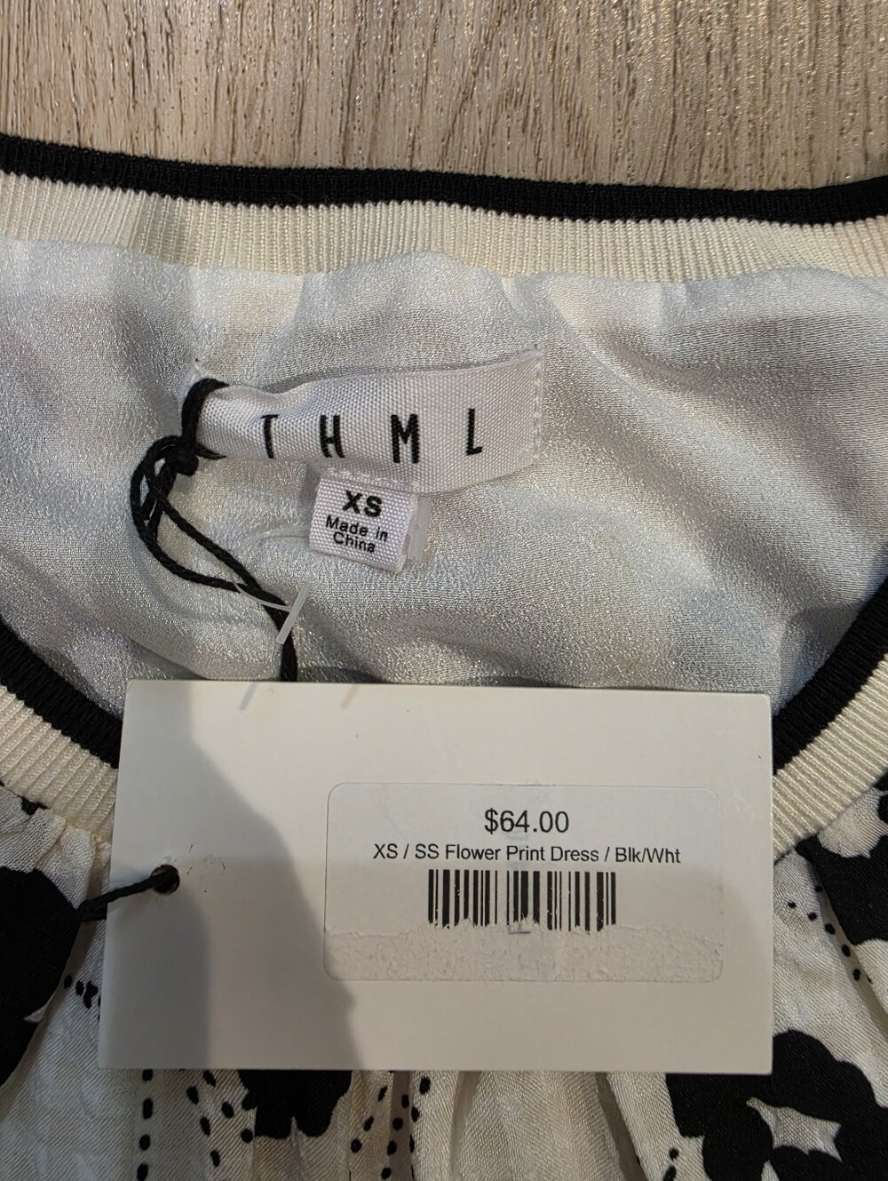 THML Floral Puff Sleeve Mini Dress XS Black Ivory NWT $64 Cottagecore - Picture 2 of 4